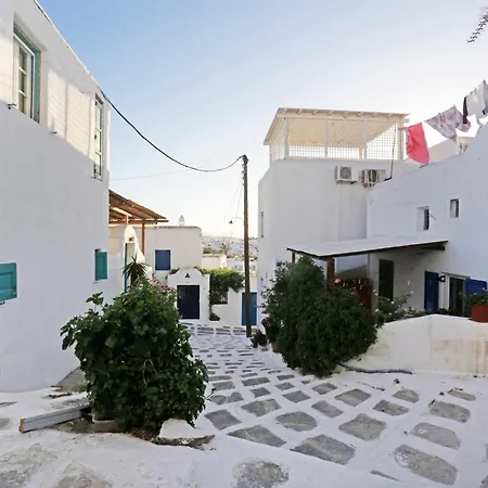 White * Mykonos Town